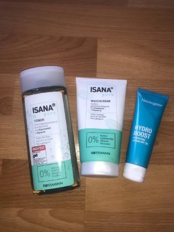 Тоник Isana
