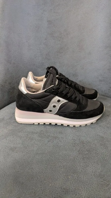 Женские кроссовки Saucony jazz