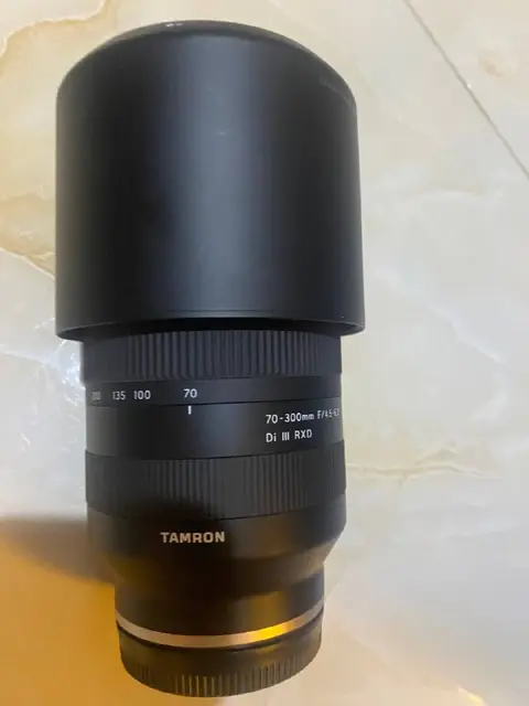 Объектив Tamron 70-300mm F/4.5-6.3 Di RXD для камер Sony — Батуми — 750 ₾