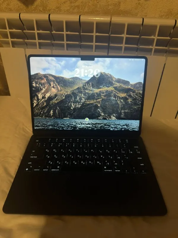 Macbook Air 13 M2 8/256