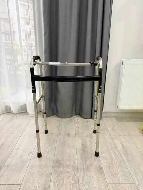 Ходунки — Батуми — 70 ₾