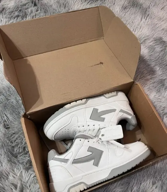 OFF-WHITE OFFICE — Батуми — 170 ₾