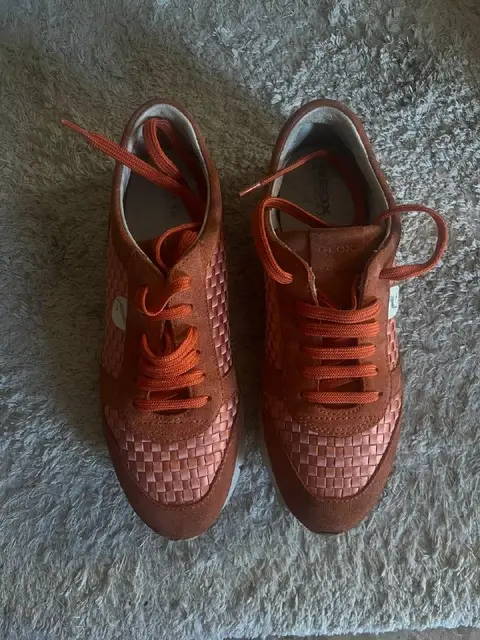 Городские оранж кроссовки GEOX — Tbilisi — 50 ₾