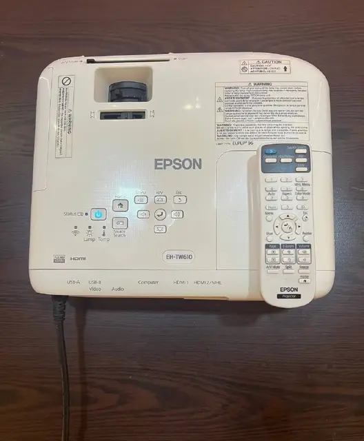 Epson EH-TW610 — Ереван — 150 000 ֏