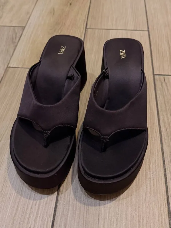 Коричнево-шоколадные танкетки Zara