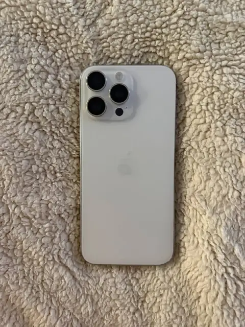 IPhone 16 pro max — Батуми — 1 850 ₾