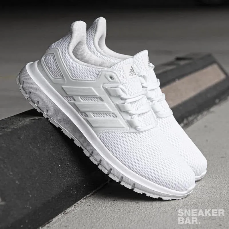 Беговые кроссовки Adidas Ultimashow