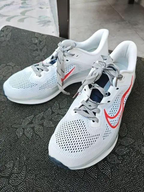 Беговые кроссовки Nike FD6033-107 — Batumi — 170 ₾