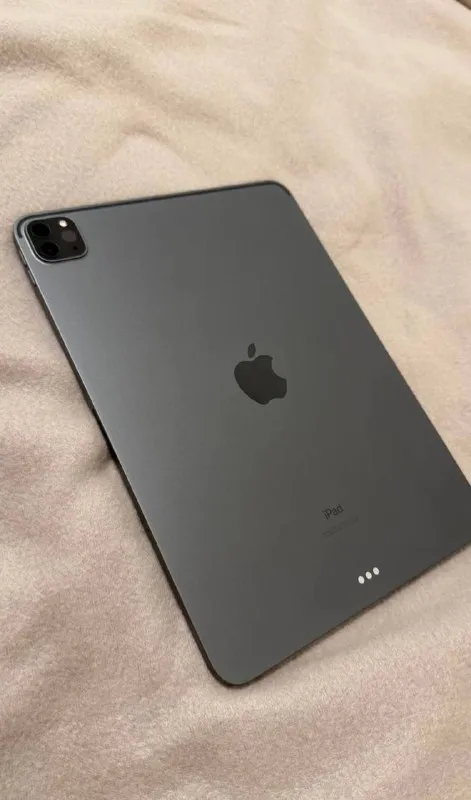 IPad Pro 11» (3-го поколения) и Magic Keyboard for iPad