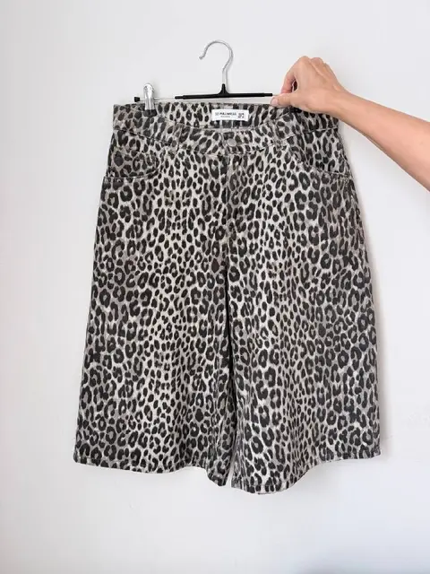 Pull&Bear шорты бермуды — Batumi — 20 ₾