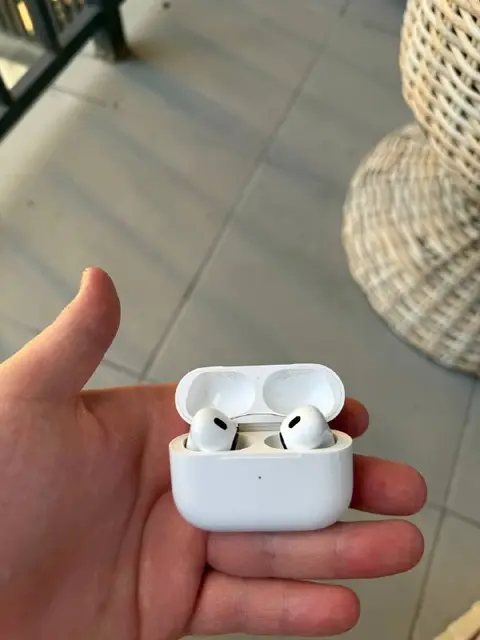 AirPods Pro 2 — Tbilisi — 100 ₾