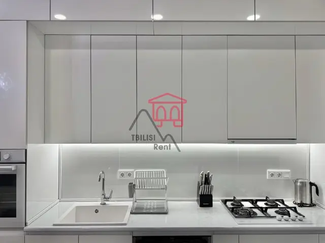 Квартира в ЖК Axis Palace — Тбилиси — 1 800 $