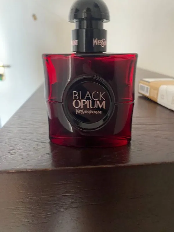 Духи Yves Saint Laurent Black Opium