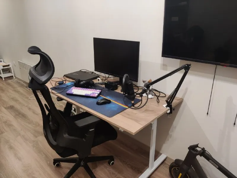 Стол