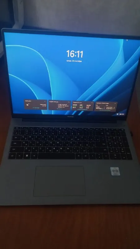 Ноутбук Huawei d16