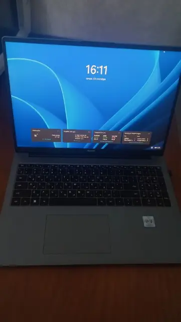 Ноутбук Huawei d16 — Алматы — 250 000 ₸