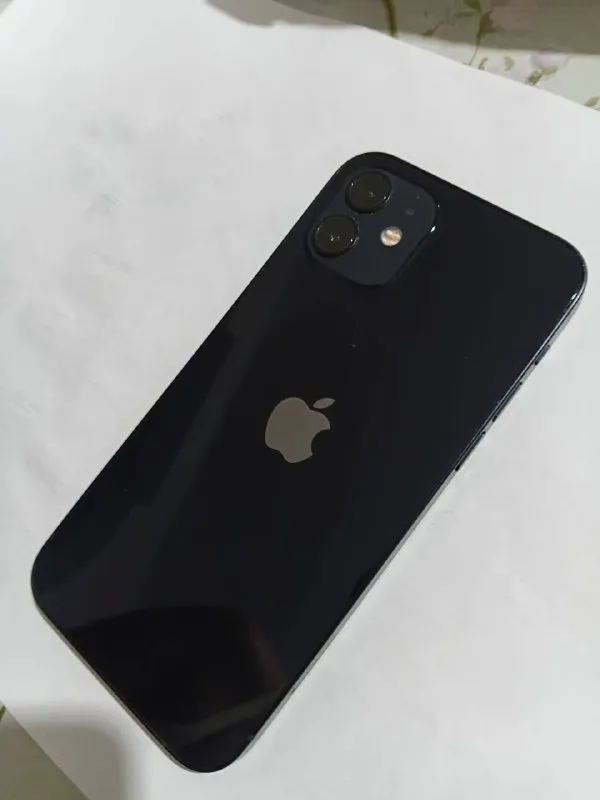 Айфон 12