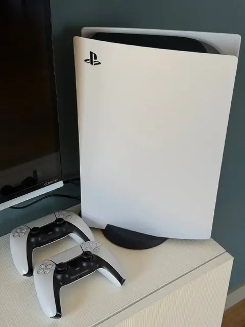 PlayStation 5 с дисководом — Tbilisi — 1,200 ₾