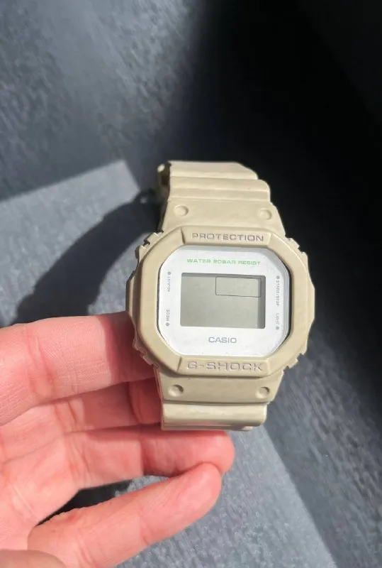 Casio G-Shock DW-5600M