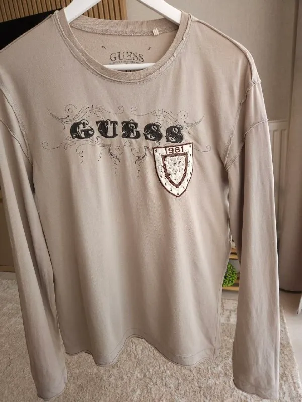 Винтажный лонгслив GUESS