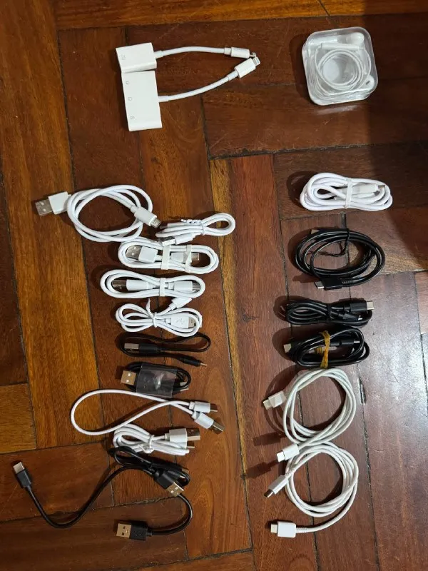 Переходник Lightning → 2 lightning, наушники круглый вход