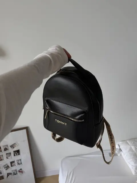 Рюкзак tommy hilfiger — Батуми — 100 ₾