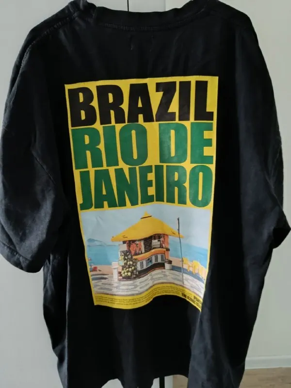 Футболка