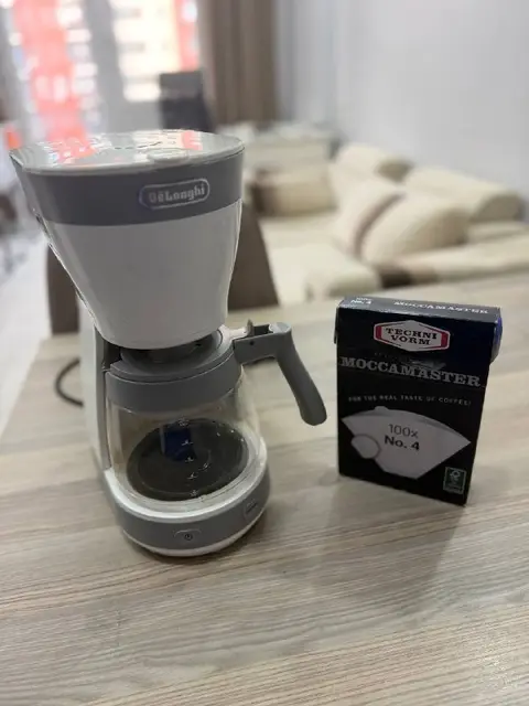 Капельная кофеварка DeLonghi — Батуми — 100 ₾