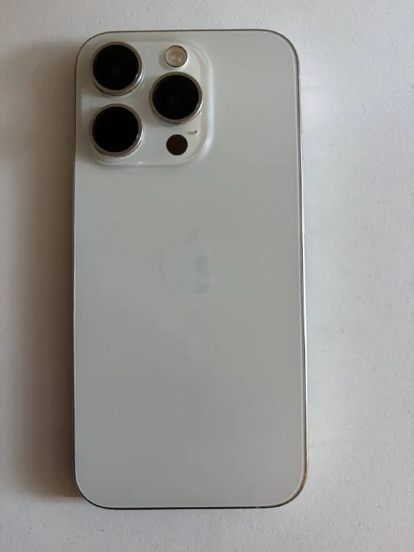 IPhone 15 Pro 128GB White Titanium