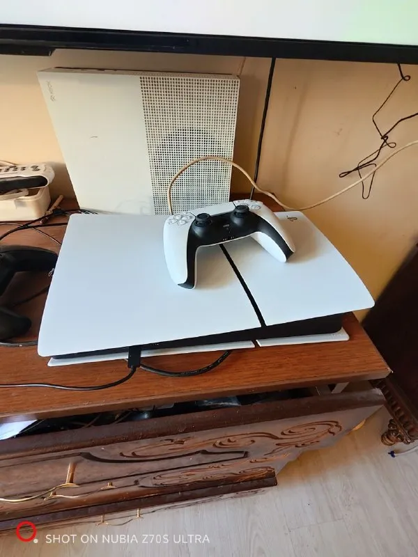 Playstation 5 slim digital