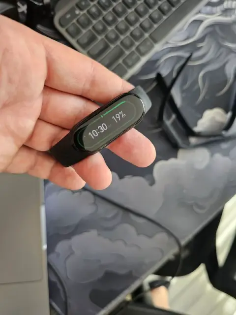 Mi band 6 — Батуми — 5 ₾