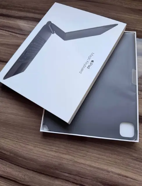 Magic Keyboard for iPad Air / pro 11 inch — Tbilisi — 760 ₾