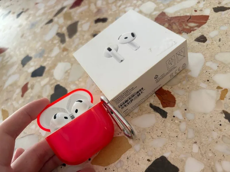 Apple AirPods 2