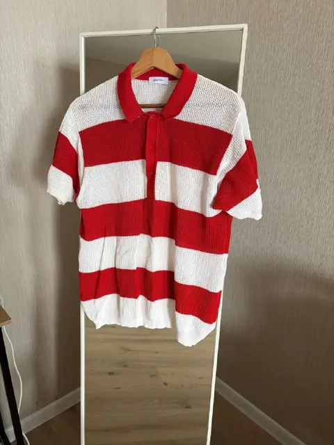 Поло бренда United colours of Benetton — Тбилиси — 40 ₾