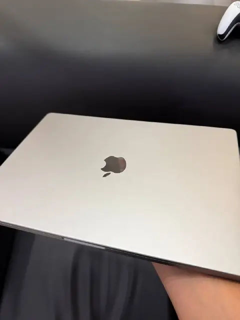 MacBook Pro M1 Max 64/1Tb — Tbilisi — 4,750 ₾
