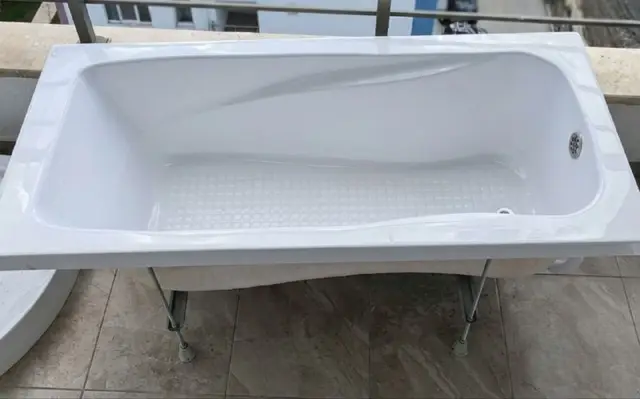 Комплект мебели для ванной комнаты — Тбилиси — 650 ₾