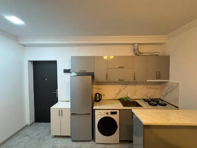 Квартира 1+1 — Батуми — 450 $