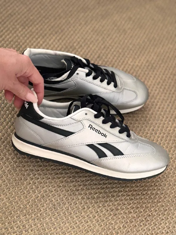 Кроссовки Reebok unisex модель