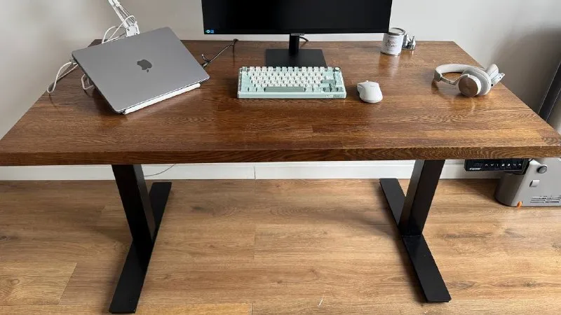 Стол с электроподьемником shapdesk