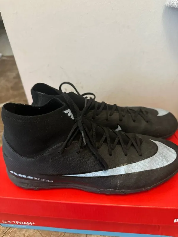 Nike обувь для футбола