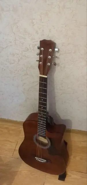 SVEN PS-650 и акустическая гитара — Batumi — 300 ₾