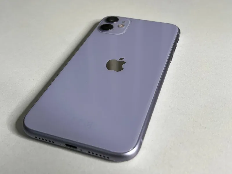 IPhone 11 (64GB) Purple
