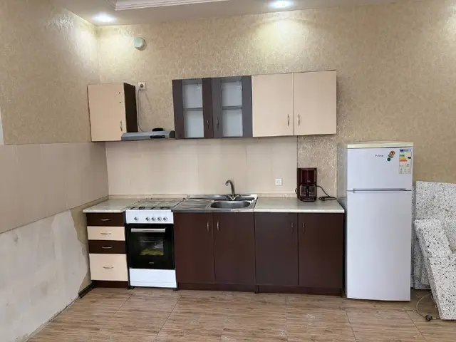 Кухня с техникой — Батуми — 600 ₾