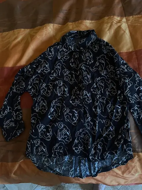 Черная рубашка со Львами — Tbilisi — 20 ₾