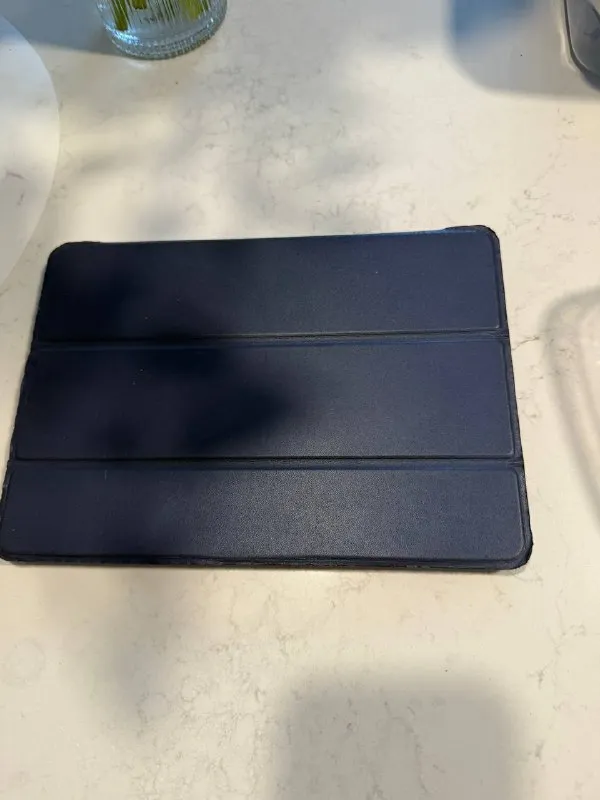 Apple iPad 6th Gen 32GB Wi-Fi