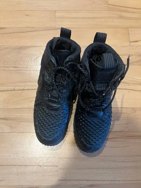 Кроссовки nike — Tbilisi