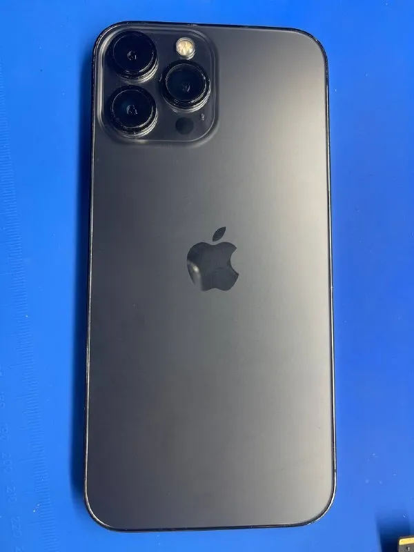 IPhone 13 pro max 1Tb