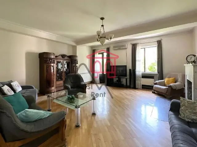 Сдается просторная квартира с 3 спальнями — Tbilisi — 1,000 $