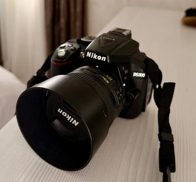 Nikon D5300 — Tbilisi — 1,000 ₾