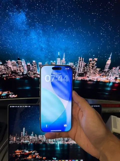 IPhone 17 Pro Sim + eSIM — Тбилиси — 3 150 ₾